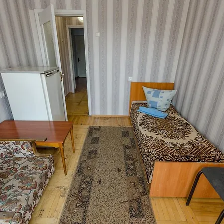 Hotel Saturn 2*